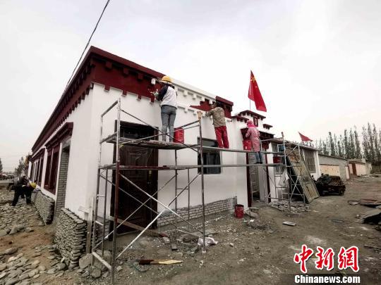 长江源头生态移民村迎来大规模修缮